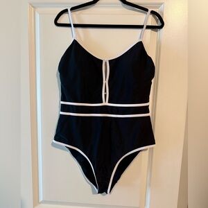 Cupshe Black and White One Piece Swimsuit